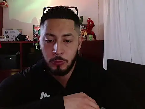 Spilios_low Webcamshow