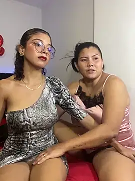 Helena-Paola Adlı Modelin Web Kamerası Şovu