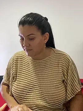 Helena-Paola's Live XXX Chat