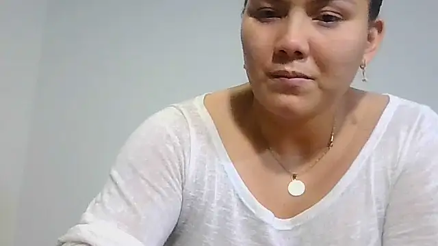 Helena-Paolan Webbikameraesitys