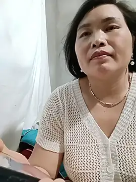nana_nana99 Adlı Modelin Canlı XXX Sohbeti