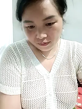 nana_nana99's Live XXX Chat
