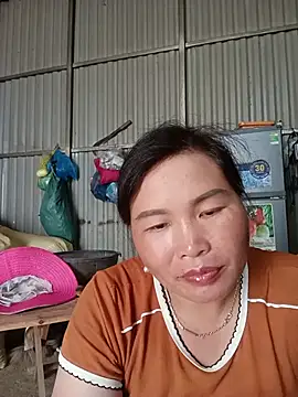 nana_nana99 élő XXX-chatje