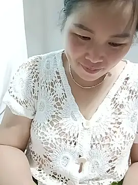 nana_nana99 XXX чат на живо