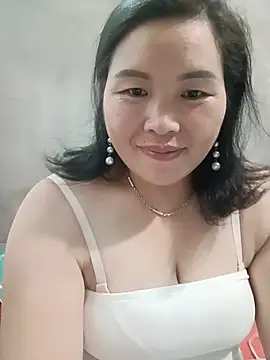 XXX chat uživo modela nana_nana99