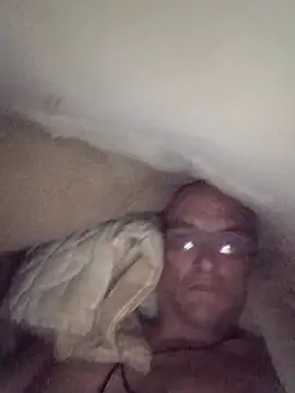 Stroudiowa72 webkamerás műsora