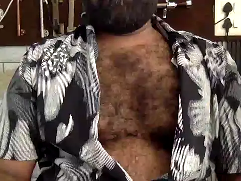 Pokazy przed kamerką – Daddywild