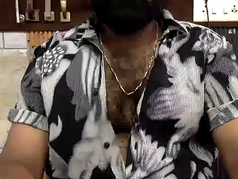 naughtydaddyy Webcam show