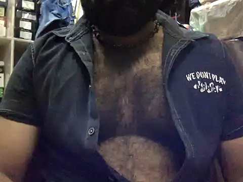 hairy_indian_dadn Webbikameraesitys