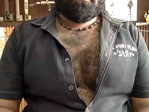 hairy_indian_dad 网络视讯表演