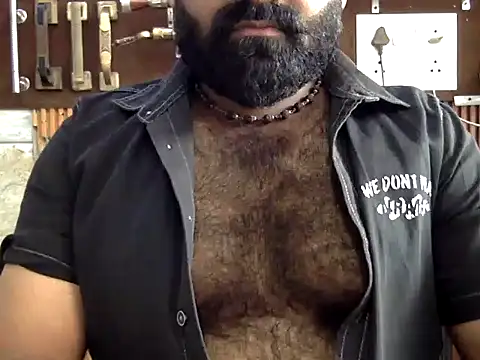 Show de hairy_indian_dad na webcam