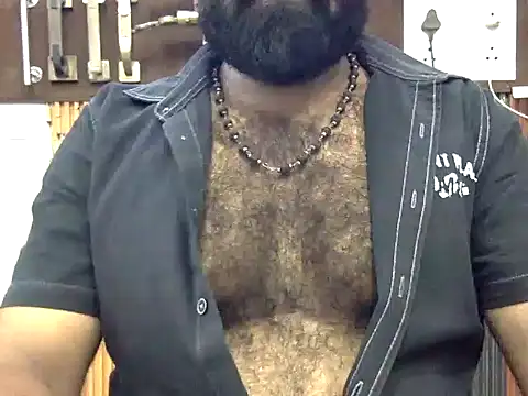 הופעת וובקאם של hairy_indian_dad