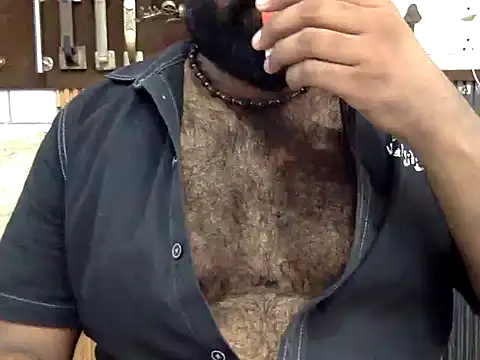hairy_indian_dad's Webcam Show
