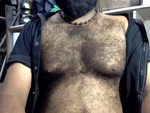 hairy_indian_dad webkamerás műsora