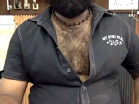 Show modela hairy_indian_dad na web-kameri