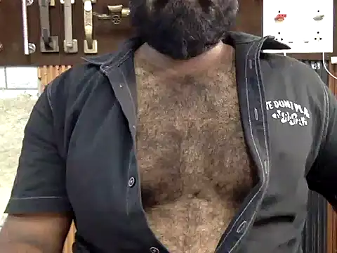 hairy_indian_dad Adlı Modelin Web Kamerası Şovu