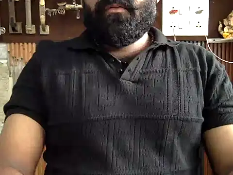 hairy_indian_dad Adlı Modelin Web Kamerası Şovu