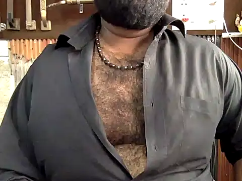 hairy_indian_dad Шоу с уебкамера