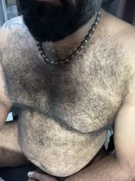 Show modela hairy_indian_dad na web-kameri