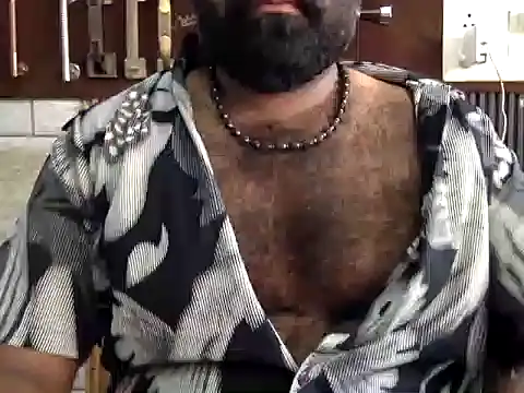 hairy_indian_dad Show Webcam