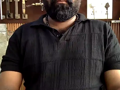 hairy_indian_dad's Webcam Show