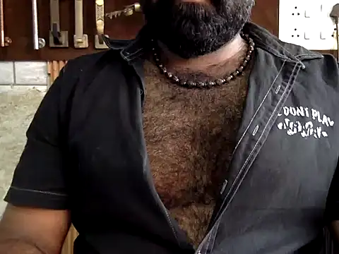 hairy_indian_dad's Webcam Show
