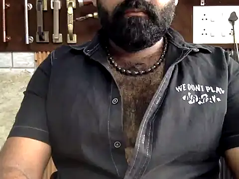 hairy_indian_dad's Webcam Show