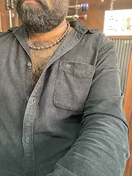 Вебкам-шоу hairy_indian_dad