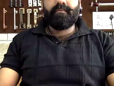 hairy_indian_dadのウェブカメラショー
