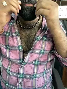 hairy_indian_dad: διαδικτυακό σόου στην κάμερα