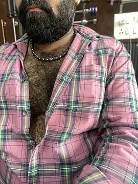 hairy_indian_dad Show Webcam
