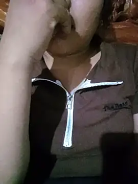 Seoi_kiee's Live Chat Room
