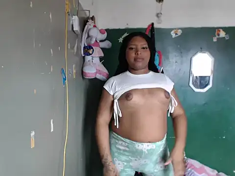 ShanayapkopRs' Webcam Show
