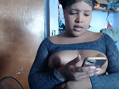 ShanayapkopRs webcam show