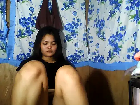 PinaySkinnyJust18 Webcam show