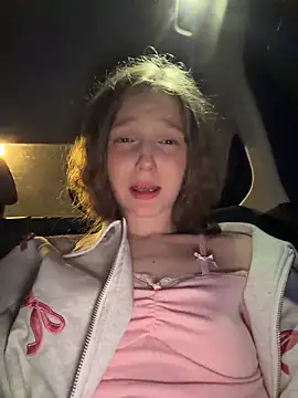 XXX chat uživo modela outside_rosy