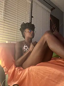 Tomgirl_saidey's Webcam Show