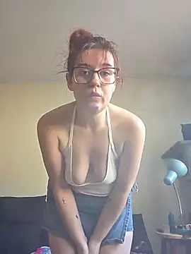 Ashloves_ – Kamerová šou