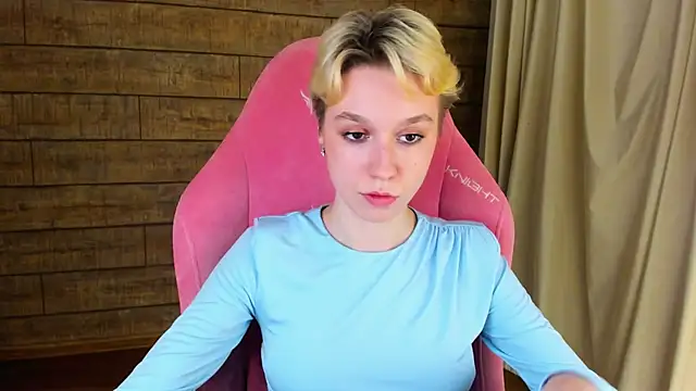 AgataGate's Webcam Show