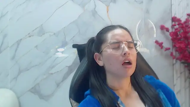 Chat +18 de Qetsyah_tf ao vivo