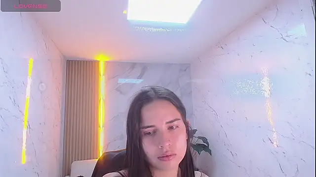 Qetsyah_tf's Live XXX Chat