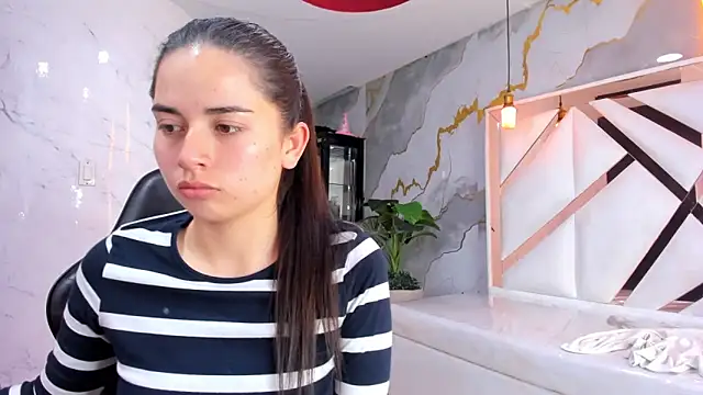 Qetsyah_tf Chat XXX live