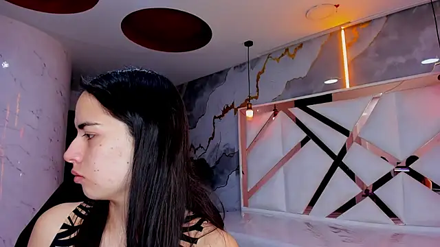 XXX chat uživo modela Qetsyah_tf