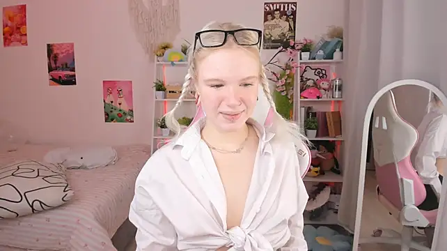 Mia_WaterFall live XXX chat