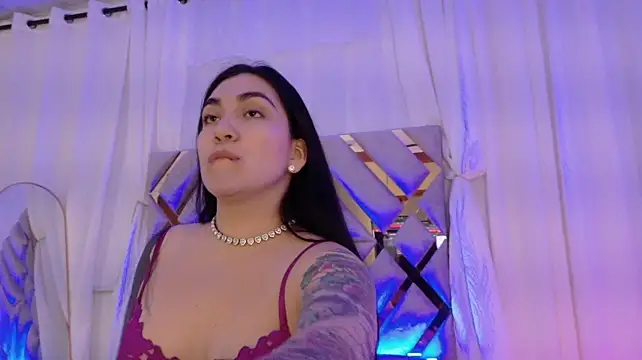 KathiaJenner's Live XXX Chat