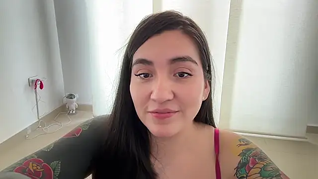 KathiaJenner Chat XXX live