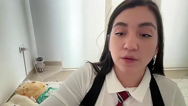 KathiaJenner Chat XXX in diretta