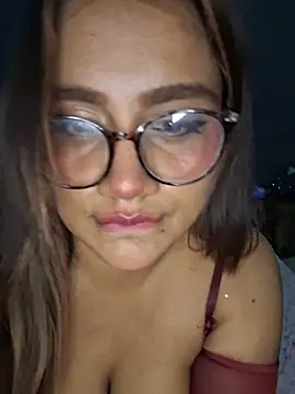 Tu_Vecina_Favorita's Webcam Show
