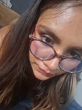 Tu_Vecina_Favorita's Webcam Show