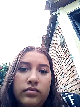 kitty-cat2: διαδικτυακό σόου στην κάμερα